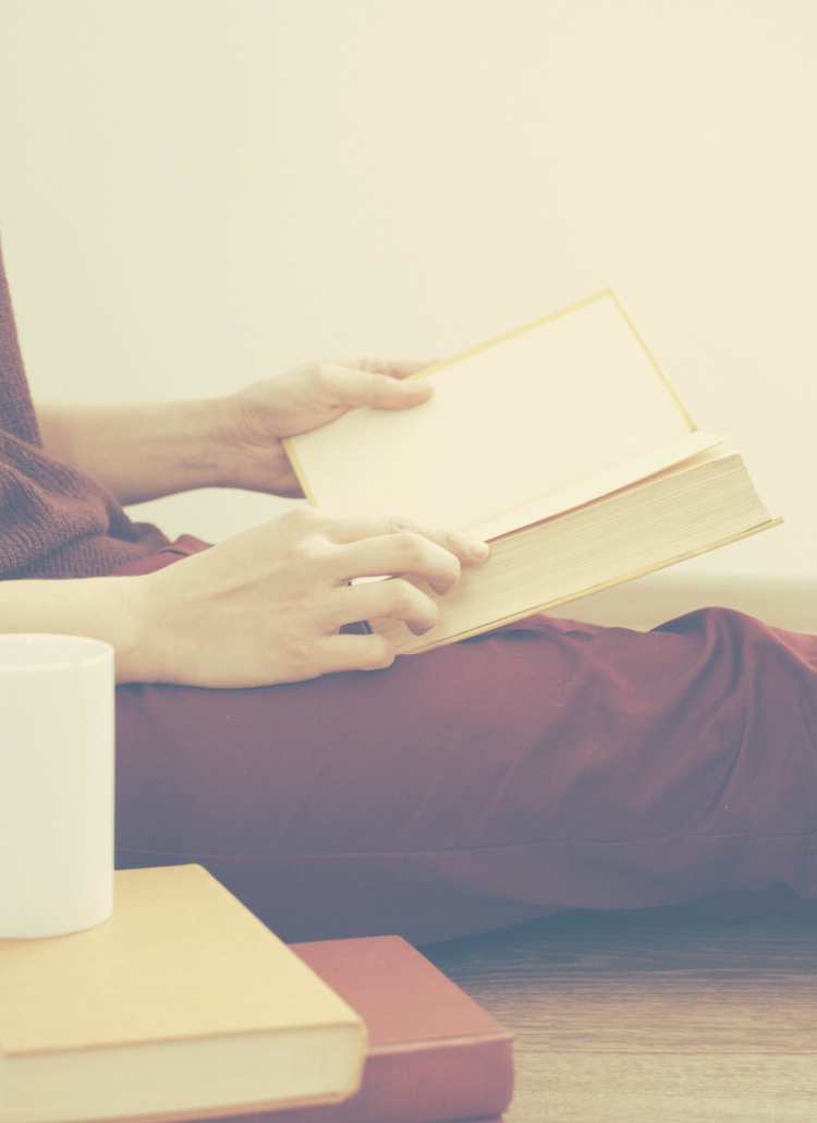 12 Best Books on Anxiety for the Highly Sensitive Person
